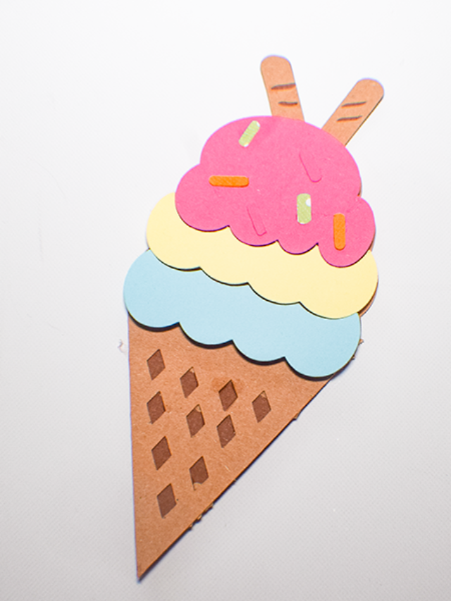 How to Make a Layered Ice Cream Cone using Cricut Story