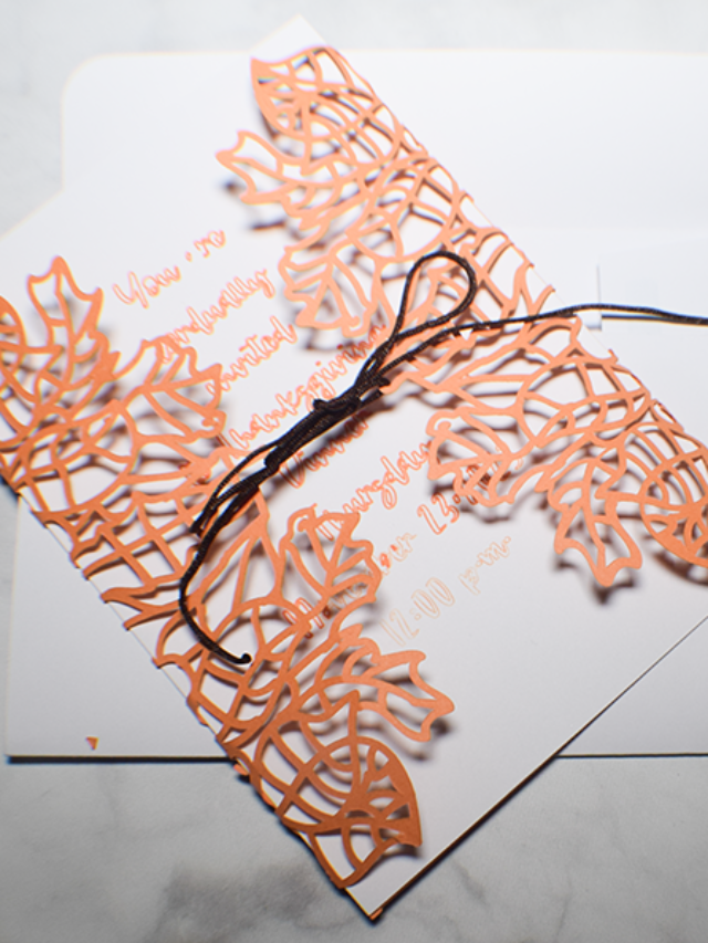 How to Make a Thanksgiving Gatefold Invitation Story